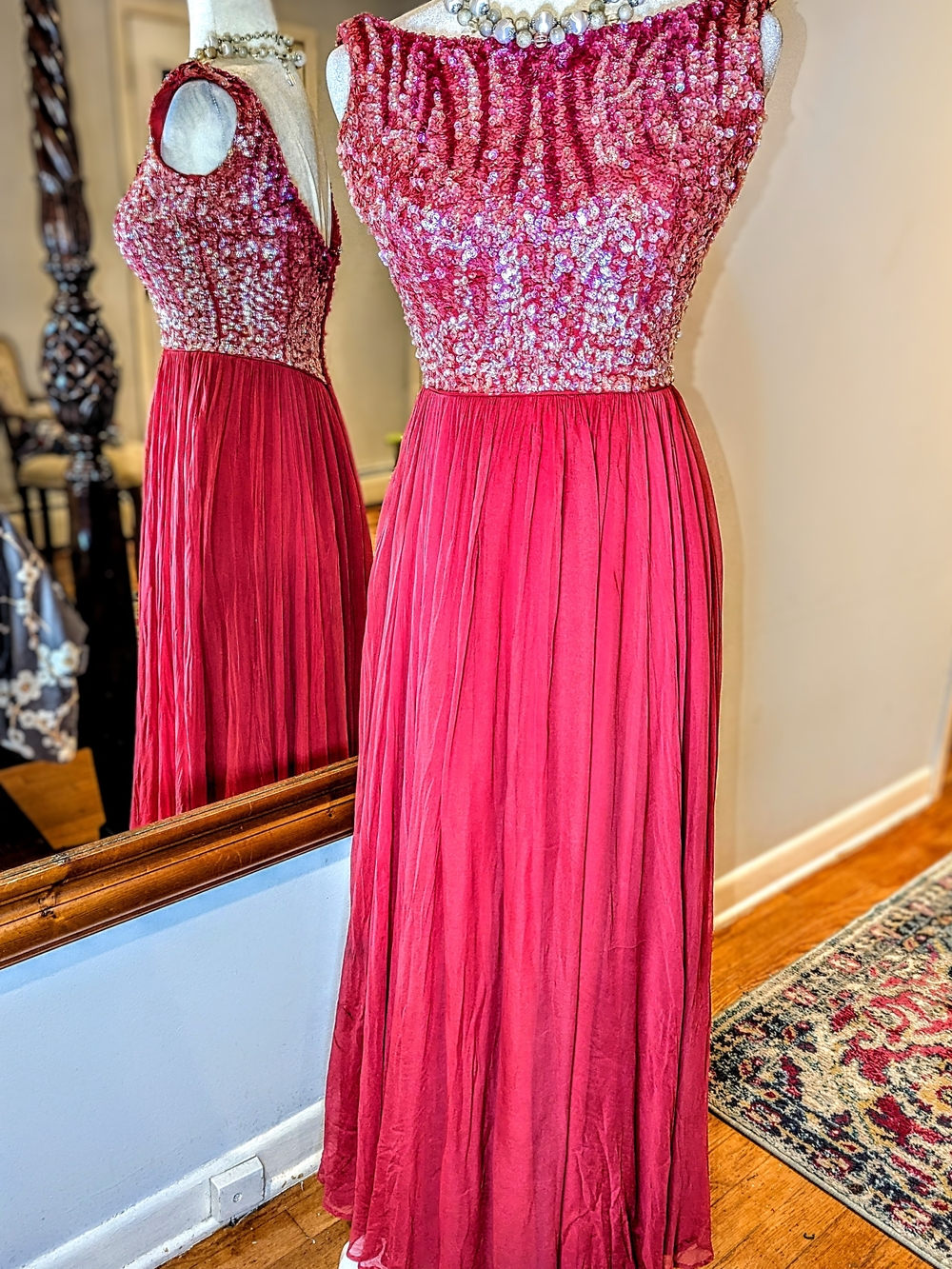 1950s Elegant Sequin Bodice Pink Evening Dress